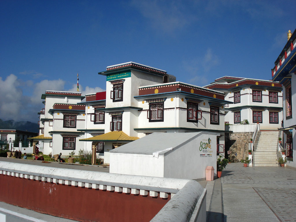 Druk Amitabha Mountain Элитный женский монастырь
