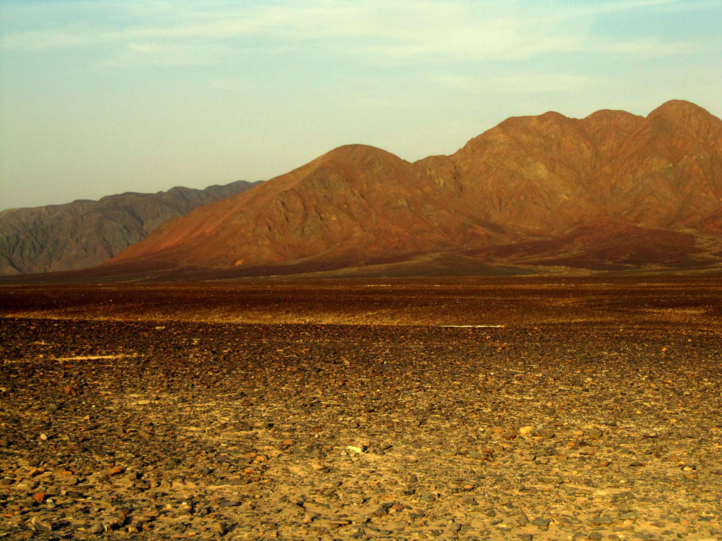 Пустыня Наска (Nazca) | Каменистая пустыня