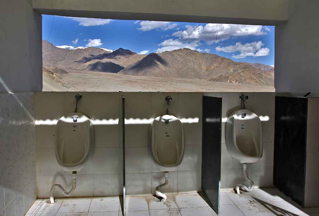 Величие и комфорт тибетского туалета! Тикси, Ладакх