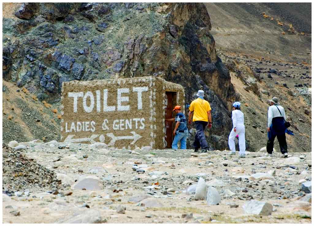 Гималайский туалет (почти платный)