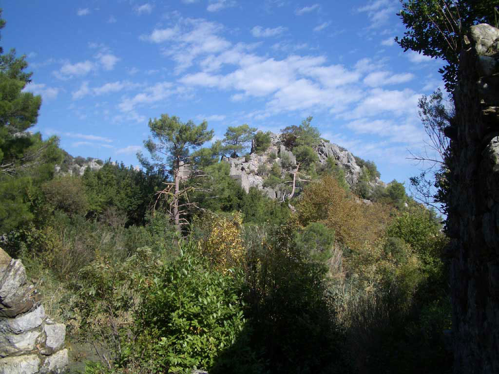 Руины форта, Олимпос